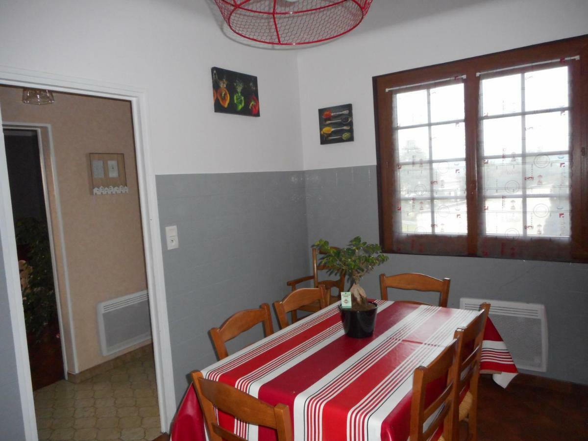 Nun Hobeki Apartment Aincille Екстериор снимка